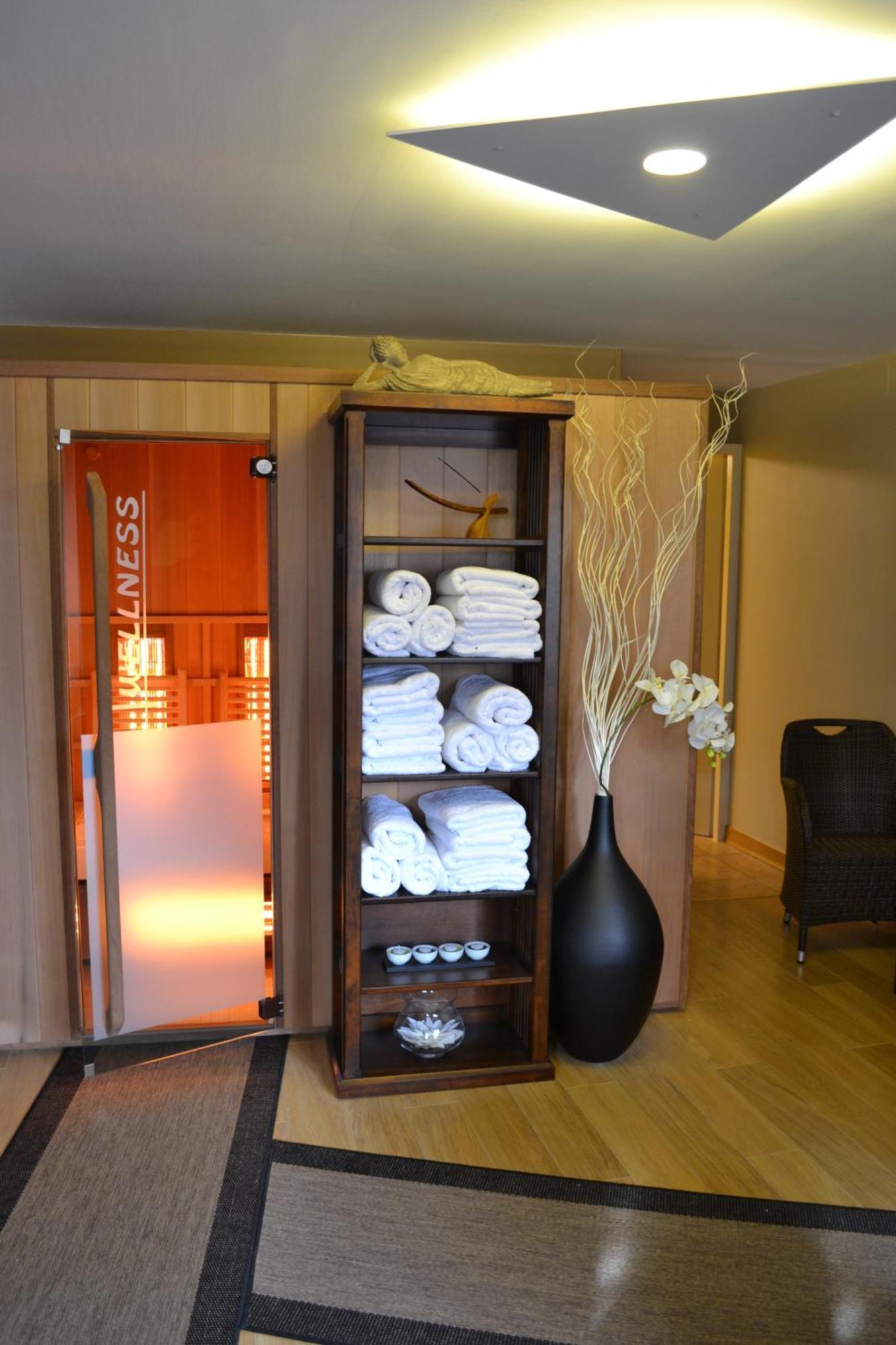 Hotel Spa Le Relais Des Moines Villersexel Εξωτερικό φωτογραφία